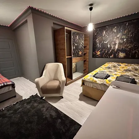 Freedom Modern And Luxry 1bd Taksim Sisli Стамбул