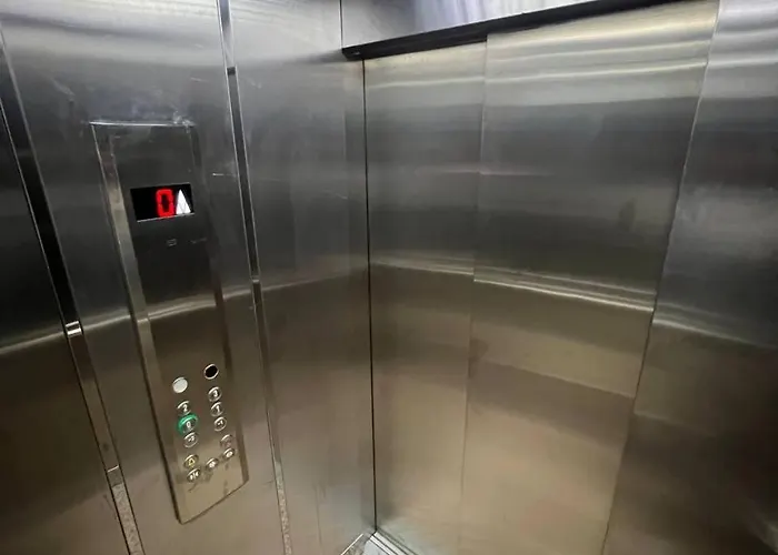 Freedom Modern And Luxry 1bd Taksim Sisli Appartement